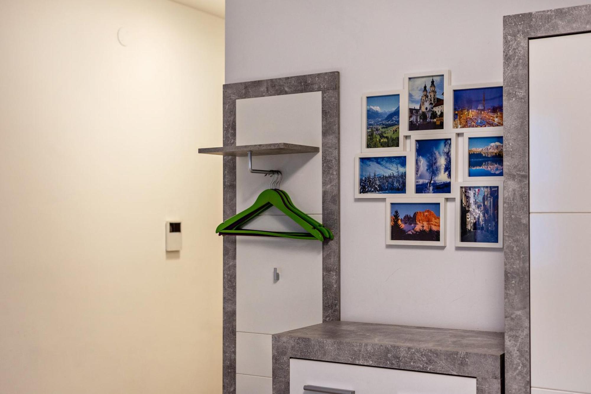 The Smart Flat Apartment Bolzano Luaran gambar